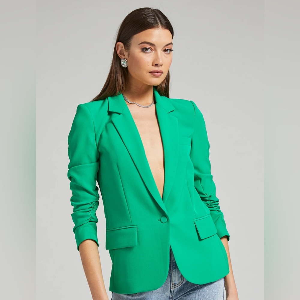 Generation Love Madison Crepe Blazer in Kelly Green